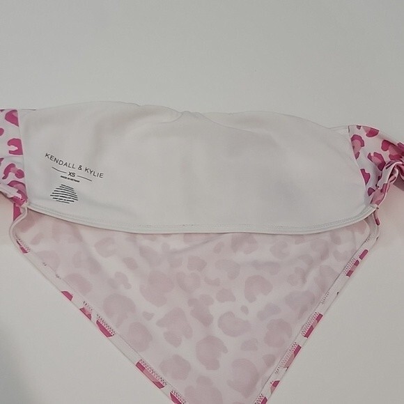 KENDALL & KYLIE Animal Print Bikini Top size XS - Picture 4 of 4